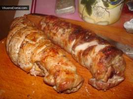 Рулет из пашины с начинкой