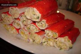Крабовые рулетики с ветчиной и сыром