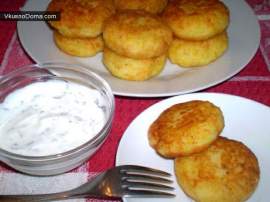 Картофельные пирожки с сыром