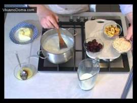 Овсяная каша с фруктами