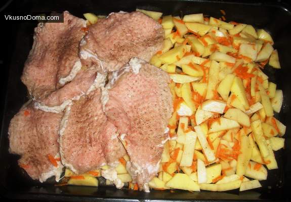 картошка с мясом в духовке