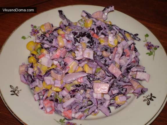 Салат из красной капусты