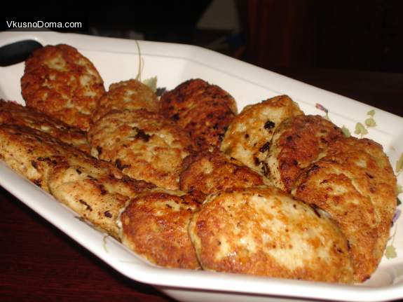 Пышные и сочные котлетки из курицы